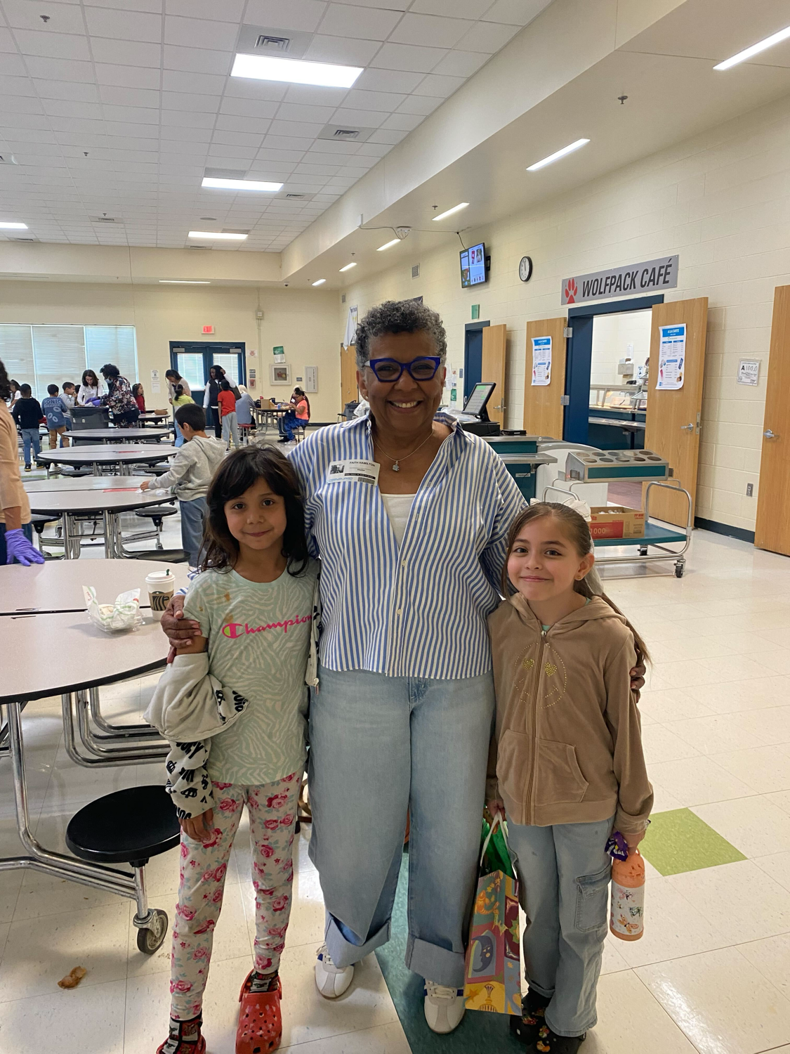 Faith Hamilton at lunch with ALP Newell students