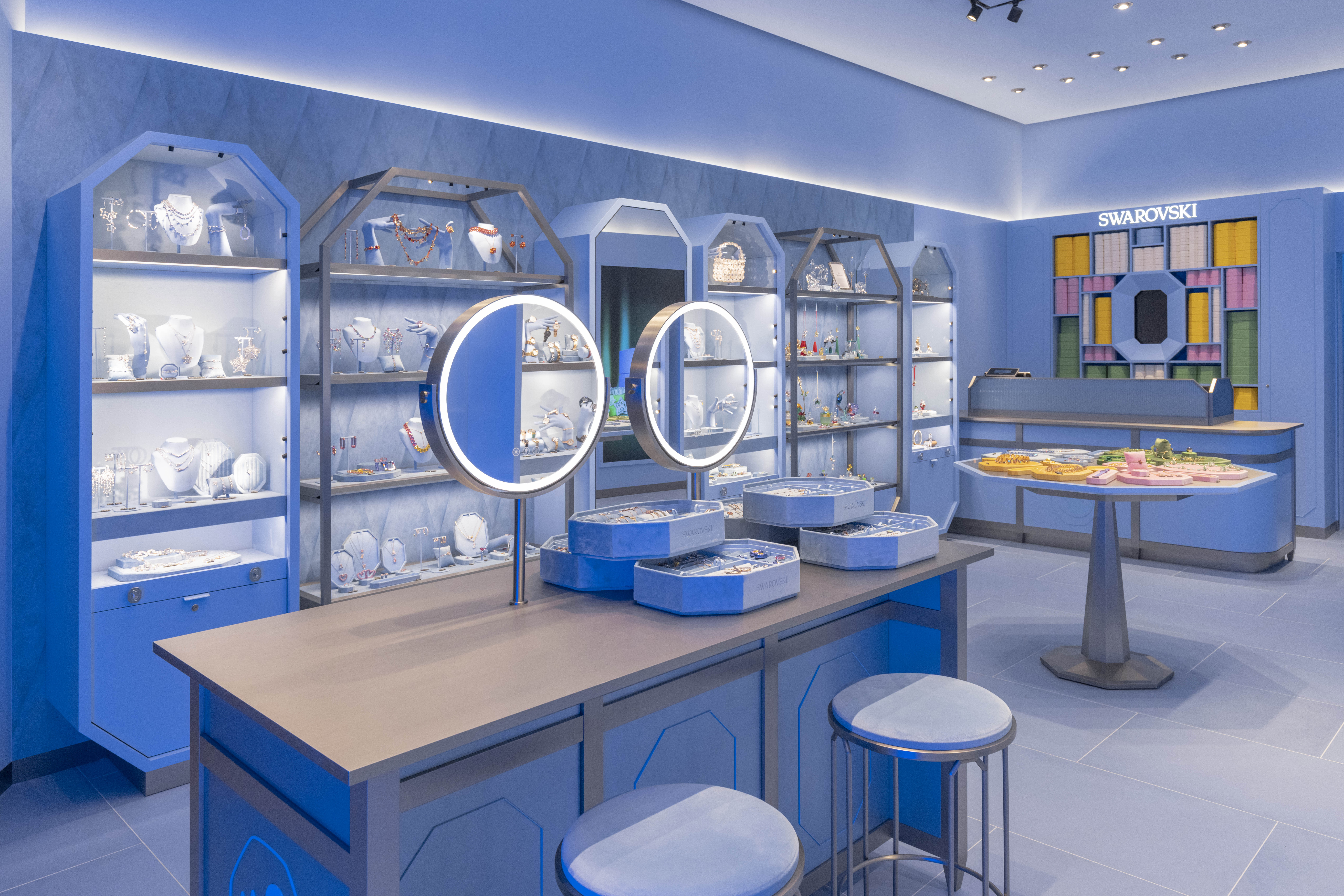 Explore our World of Wonder